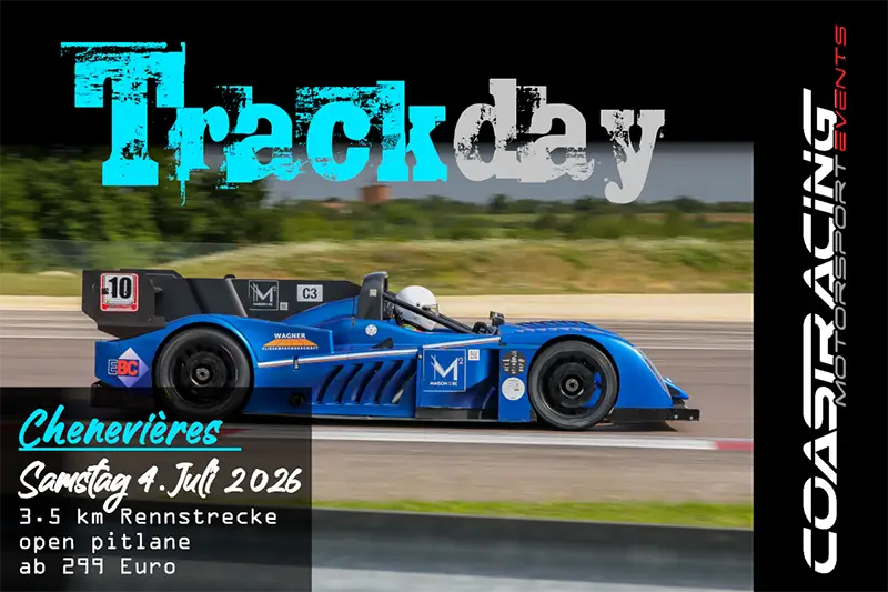 Blauer Renn-Sportprototyp auf der Rennstrecke Chenevières beim Coast Racing Trackday.